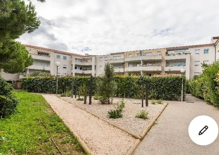 Superbe Appartement T3 Avec Piscine